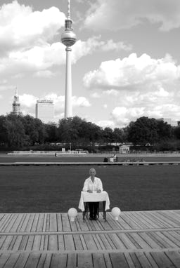 STEINE PLÄTZE ZEUGEN, intervention, Karl-Marx-Allee, Berlin, 2009, series of 10 fine art inkjet prints, 42 cm × 29,7 cm each 